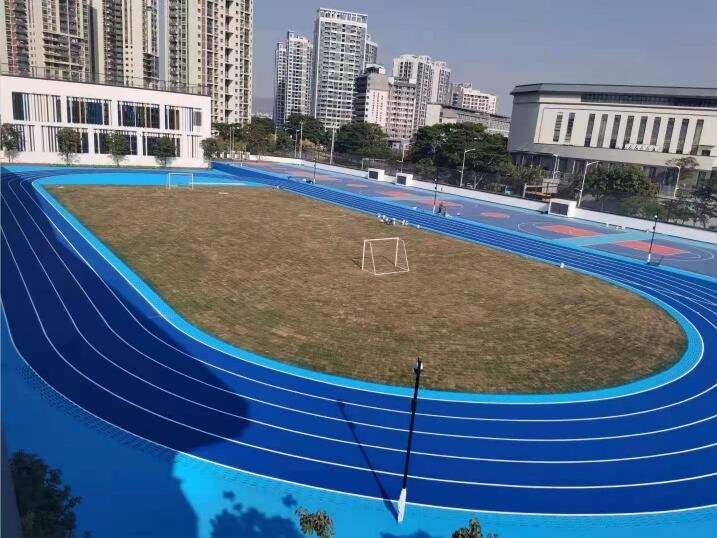 新哲文院 · 学校操场跑道现场实拍-长合建材